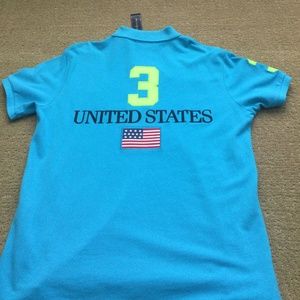 Polo Ralph Lauren Men collard short sleeve shirt. Size L. Color Light Blue.